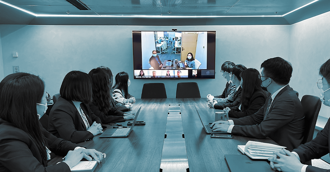 Application scenarios of low brightness displays